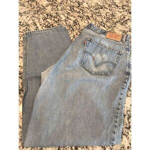 Vintage Levi's 560‎ Comfort Loose Fit 37x33 (tag 38x34) Distressed Tapered Leg